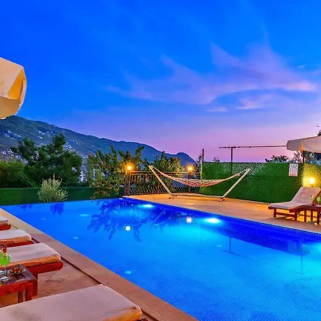 Вилла İslamlar 3 Bedroom With Private Pool Калкан