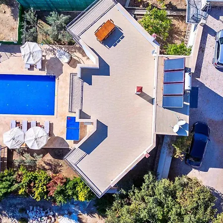 Villa İslamlar 3 Bedroom With Private Pool